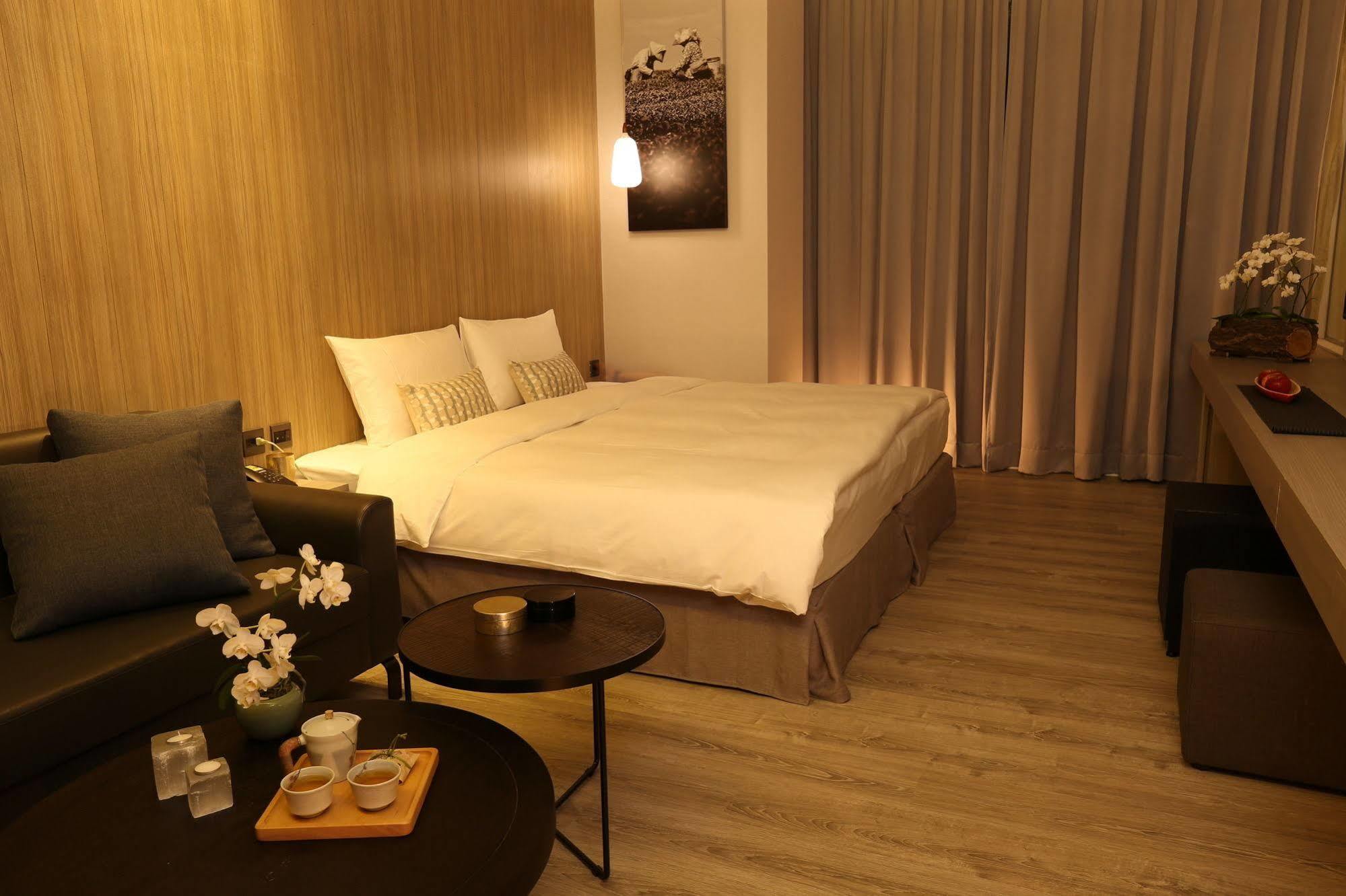 Hotel Day Plus Teascape Чиай Сити Екстериор снимка